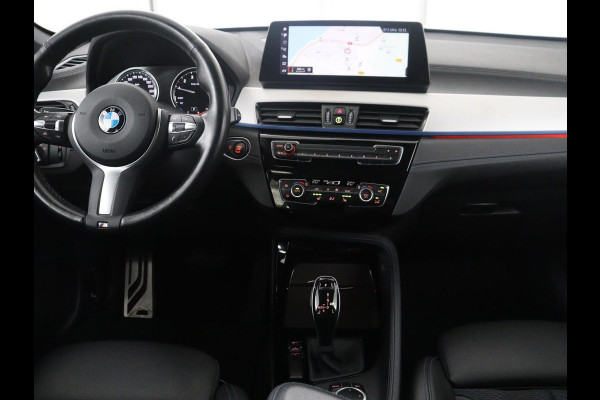 BMW X1 sDrive18i High Executive M-sport | Head-up | Half Leder | Adaptive cruise | Full LED | Climate control | Stoelverwarming | Navigatie | Park assist | Camera |