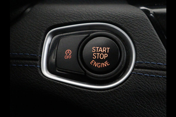 BMW X1 sDrive18i High Executive M-sport | Head-up | Half Leder | Adaptive cruise | Full LED | Climate control | Stoelverwarming | Navigatie | Park assist | Camera |