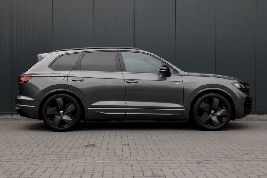 Volkswagen Touareg 3.0 TSi eHybrid 4MOTION R | Panoramadak | Luchtvering | 360°| HUD | Stoelverwarming & -ventilatie