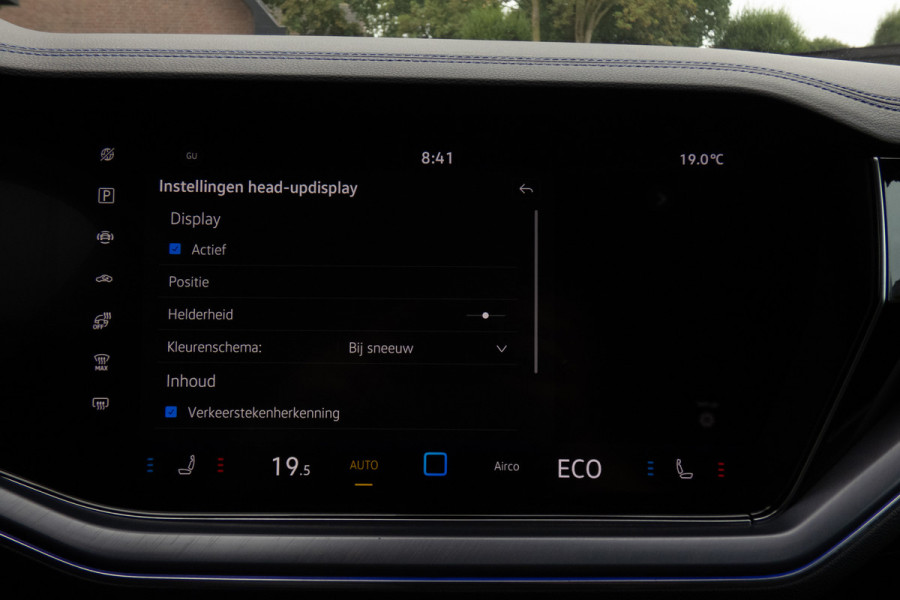 Volkswagen Touareg 3.0 TSi eHybrid 4MOTION R | Panoramadak | Luchtvering | 360°| HUD | Stoelverwarming & -ventilatie
