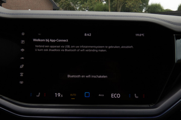 Volkswagen Touareg 3.0 TSi eHybrid 4MOTION R | Panoramadak | Luchtvering | 360°| HUD | Stoelverwarming & -ventilatie