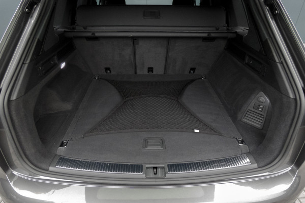 Volkswagen Touareg 3.0 TSi eHybrid 4MOTION R | Panoramadak | Luchtvering | 360°| HUD | Stoelverwarming & -ventilatie