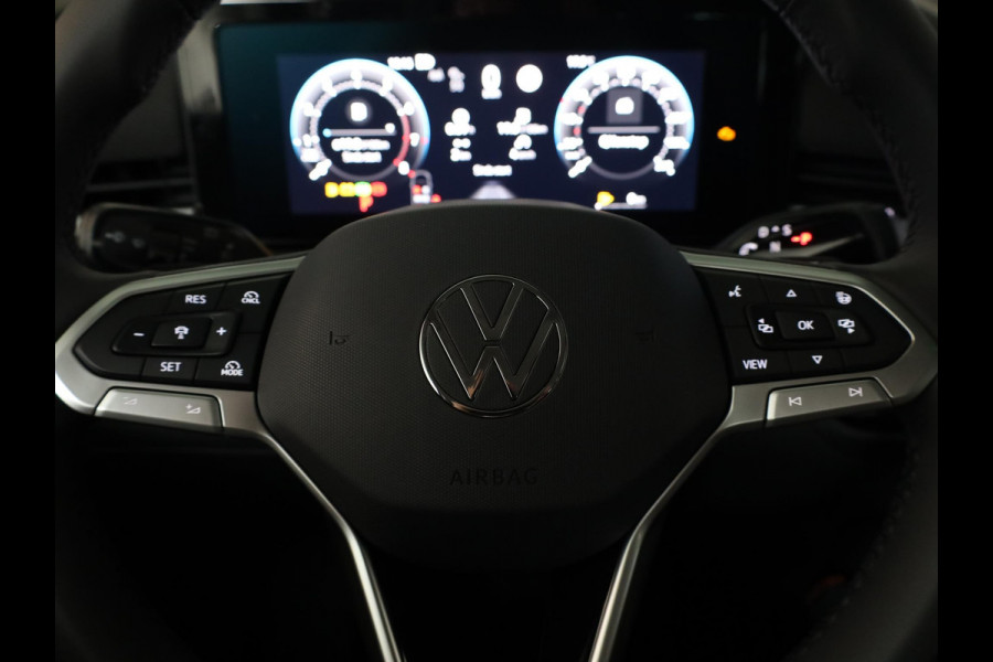 Volkswagen T-Roc Limited Edition 1.5 eTSI 85 kW / 116 PK SUV 7 vers Achteruitrijcamera | Stoelverwarming | Carplay