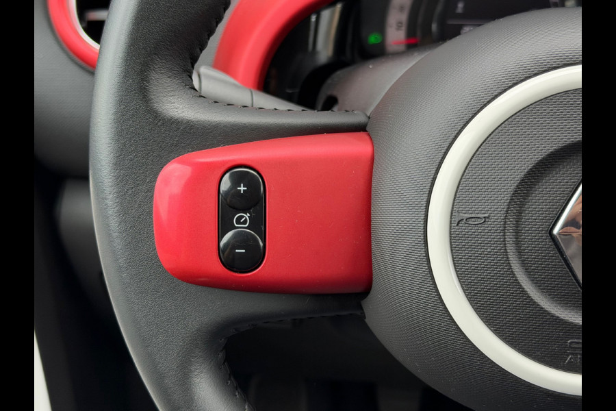 Renault Twingo 0.9 TCe Intens Half-leder|Cruise|Carplay|Camera|Stoelverwarming|LMV
