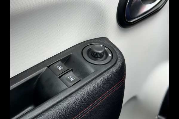Renault Twingo 0.9 TCe Intens Half-leder|Cruise|Carplay|Camera|Stoelverwarming|LMV