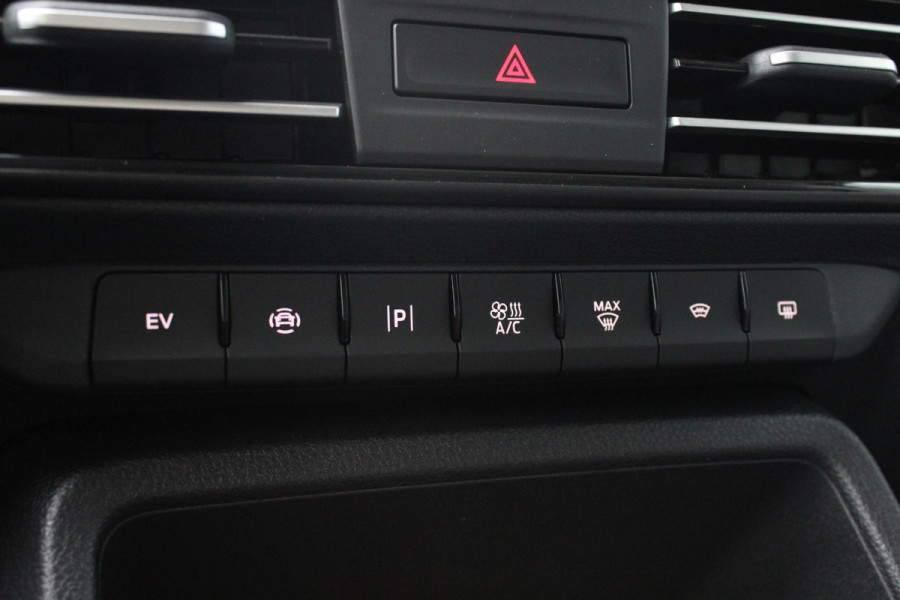 Ford Transit Connect 1.5 EcoBoost PHEV L2 Limited 150pk | DEMO | Laadvloerbescherming hout | Driver Assistance Pack Trailer | Programmeerbare Interface Module