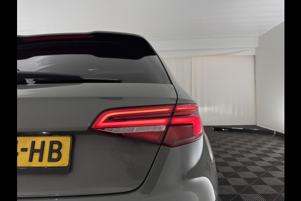 Audi A3 Sportback 35 TFSI S-Line Edition MHEV Aut. *PANO | LEATHER-FABRIC | LED-LIGHTS | DIGI-COCKPIT | NAVI-FULLMAP | HEATED-SPORTSEATS | PRIVACY-GLASS | ECC | PDC | CRUISE | 18''ALU*