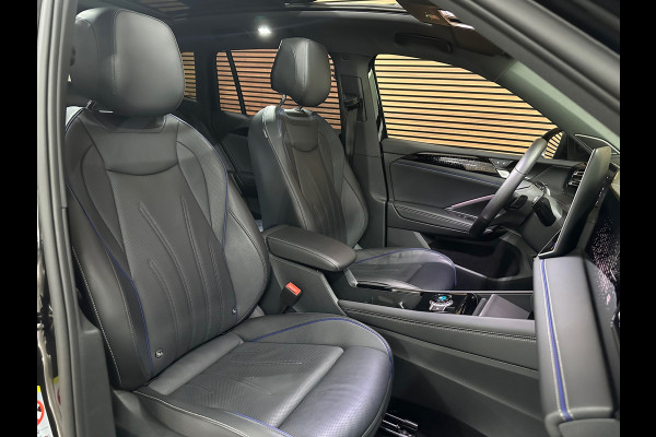 Volkswagen Tiguan 1.5 eHybrid R-Line Black Edition | 272PK | Garantie tot 2030 | H/K Sound | IQ.Light HD | Pano | Trekhaak | Leder