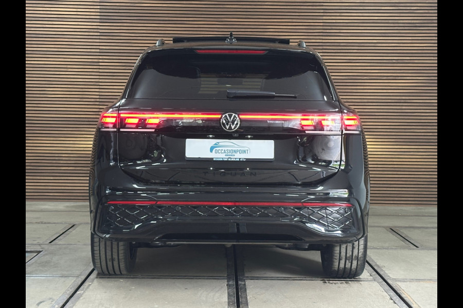 Volkswagen Tiguan 1.5 eHybrid R-Line Black Edition | 272PK | Garantie tot 2030 | H/K Sound | IQ.Light HD | Pano | Trekhaak | Leder