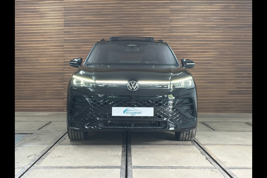 Volkswagen Tiguan 1.5 eHybrid R-Line Black Edition | 272PK | Garantie tot 2030 | H/K Sound | IQ.Light HD | Pano | Trekhaak | Leder