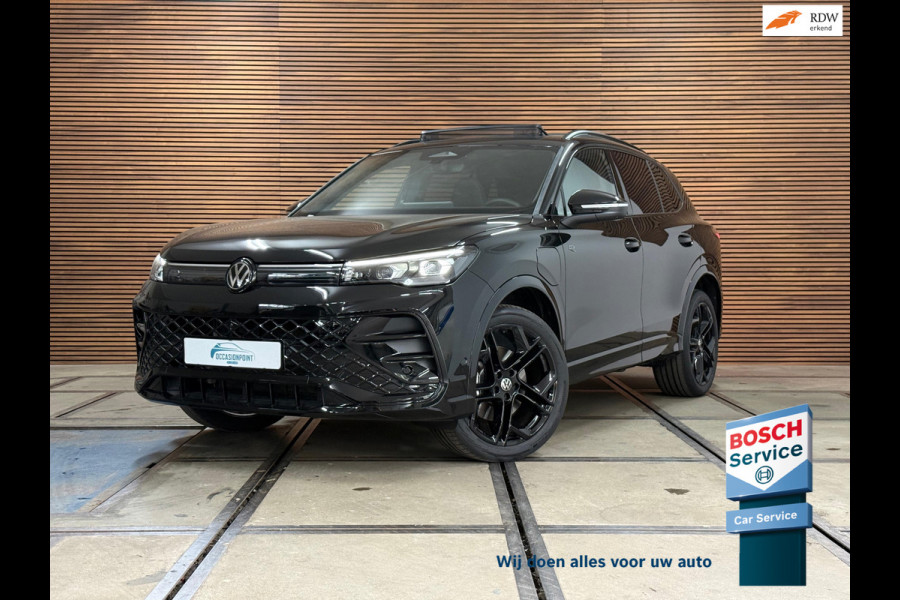 Volkswagen Tiguan 1.5 eHybrid R-Line Black Edition | 272PK | Garantie tot 2030 | H/K Sound | IQ.Light HD | Pano | Trekhaak | Leder