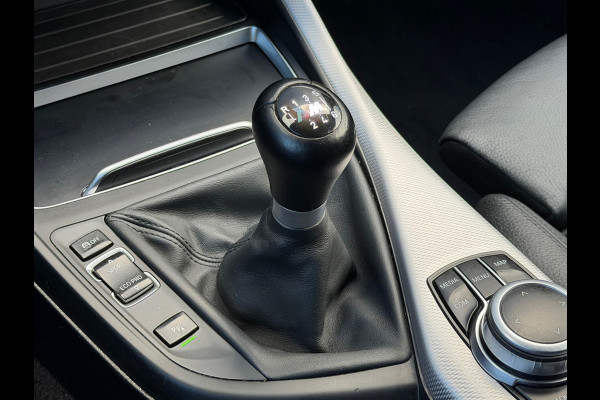 BMW 1-serie 118i M Sport Edition Pano|Cruise|Bluetooth|Navi|PDC|LMV|Trekhaak