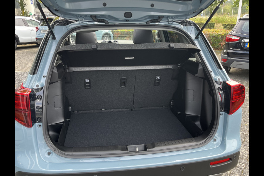 Suzuki Vitara 1.4 Boosterjet Smart Hybrid Style | €2.000,- voordeel | Uit voorraad leverbaar | 0886 | Pano | Adapt. Cruise | Camera | Dodehoek | Rijstrook | Stoelverwarming | etc. etc.