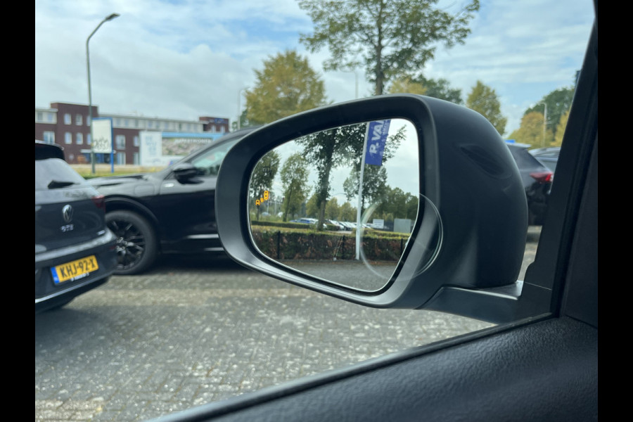 Suzuki Vitara 1.4 Boosterjet Smart Hybrid Style | €2.000,- voordeel | Uit voorraad leverbaar | 0886 | Pano | Adapt. Cruise | Camera | Dodehoek | Rijstrook | Stoelverwarming | etc. etc.