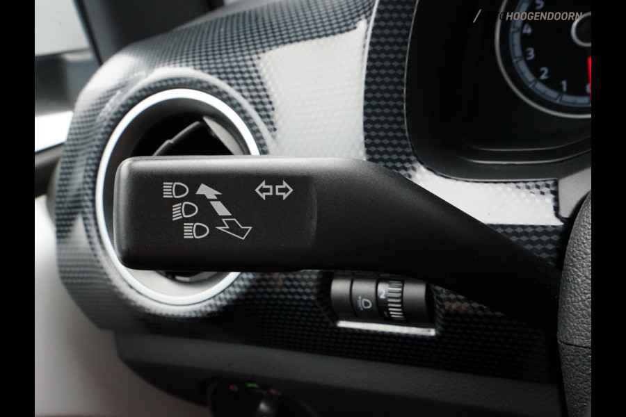 Volkswagen up! Comfortline 1.0 (BLUETOOTH,LANE ASSIST,AIRCONDITIONING,DAB-RADIO,ELEKTRISCHE RAMEN,SPORTSTOELEN,LED,TOPCONDITIE)