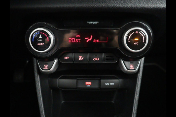 Kia Picanto 1.0 DPi GT-Line | Leder | Camera | Cruise control | Climate control | Navigatie | Carplay | DAB | Full LED |