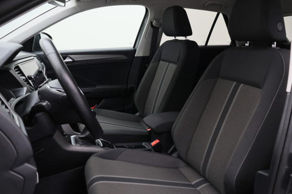 Volkswagen T-Roc 1.0 TSI Style Eerste Eigenaar, ACC, Apple Carplay, Climate, PDC, LED, Trekhaak, 16''
