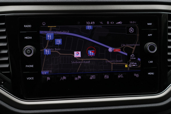 Volkswagen T-Roc 1.0 TSI Style Eerste Eigenaar, ACC, Apple Carplay, Climate, PDC, LED, Trekhaak, 16''