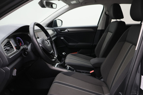 Volkswagen T-Roc 1.0 TSI Style Eerste Eigenaar, ACC, Apple Carplay, Climate, PDC, LED, Trekhaak, 16''