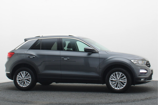 Volkswagen T-Roc 1.0 TSI Style Eerste Eigenaar, ACC, Apple Carplay, Climate, PDC, LED, Trekhaak, 16''