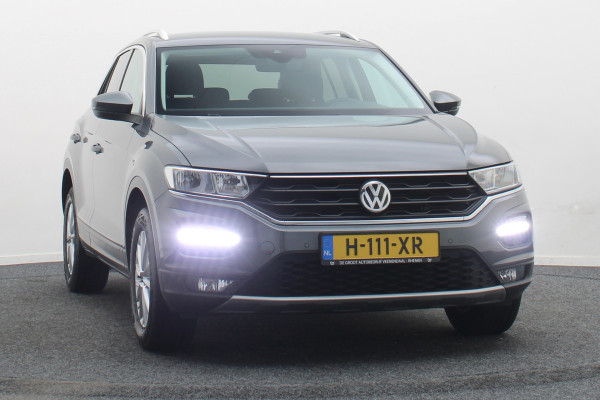 Volkswagen T-Roc 1.0 TSI Style Eerste Eigenaar, ACC, Apple Carplay, Climate, PDC, LED, Trekhaak, 16''