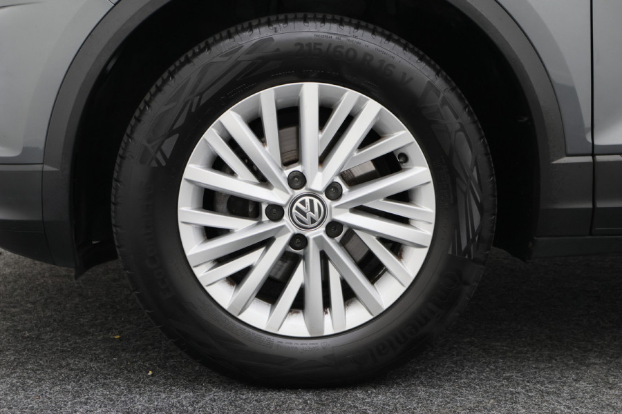 Volkswagen T-Roc 1.0 TSI Style Eerste Eigenaar, ACC, Apple Carplay, Climate, PDC, LED, Trekhaak, 16''