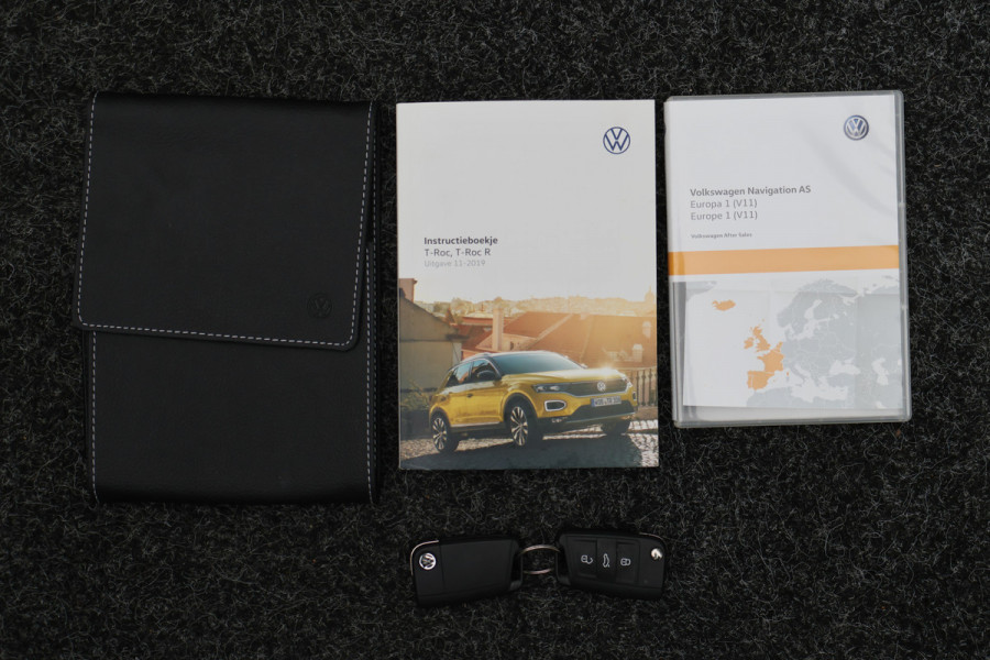 Volkswagen T-Roc 1.0 TSI Style Eerste Eigenaar, ACC, Apple Carplay, Climate, PDC, LED, Trekhaak, 16''