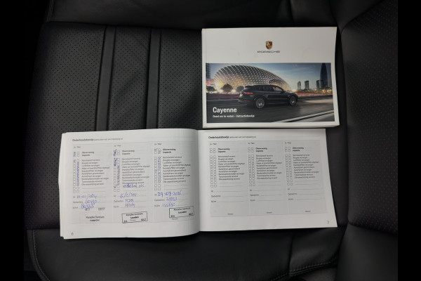 Porsche Cayenne Coupé 3.0 E-Hybrid (Plug-in) {SoH-100%} Aut. *PANO | SPORT-CHRONO | LEATHER | BOSE-AUDIO | FULL-LED | TOPVIEW | AIRSUSPENSION | DIGI-COCKPIT | HEATED-SPORTSEATS | DAB | NAVI-FULLMAP | PRIVACY-GLASS | SHIFTPADDLES | ECC | PDC | HEAD