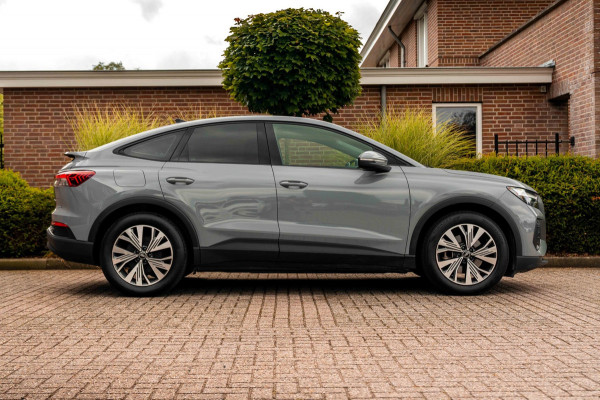 Audi Q4 Sportback e-tron 35 Advanced edition 55 kWh Sportstoelen Elek.Klep Stoelverwarming Ambiance Camera 19''