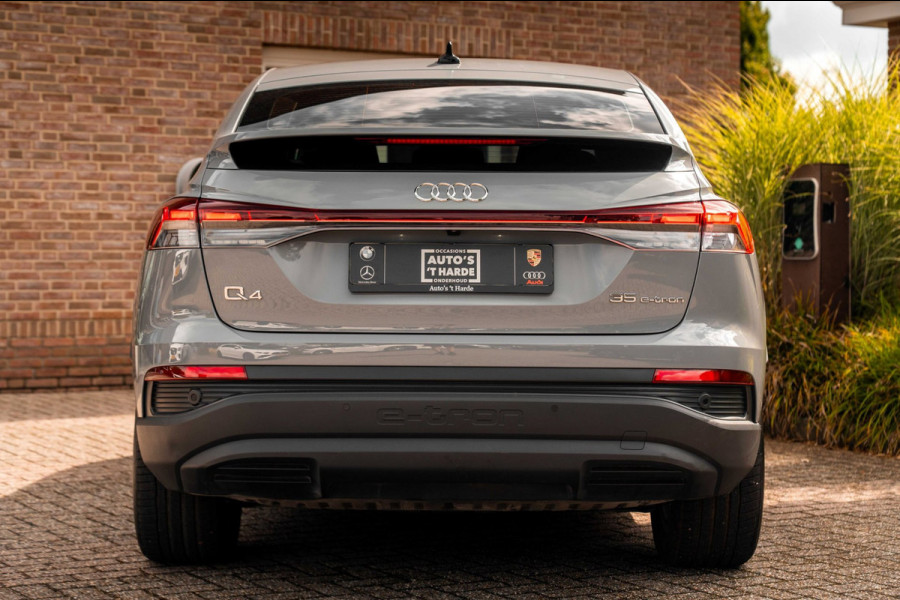 Audi Q4 Sportback e-tron 35 Advanced edition 55 kWh Sportstoelen Elek.Klep Stoelverwarming Ambiance Camera 19''