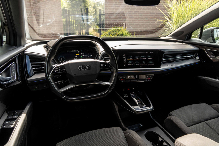 Audi Q4 Sportback e-tron 35 Advanced edition 55 kWh Sportstoelen Elek.Klep Stoelverwarming Ambiance Camera 19''