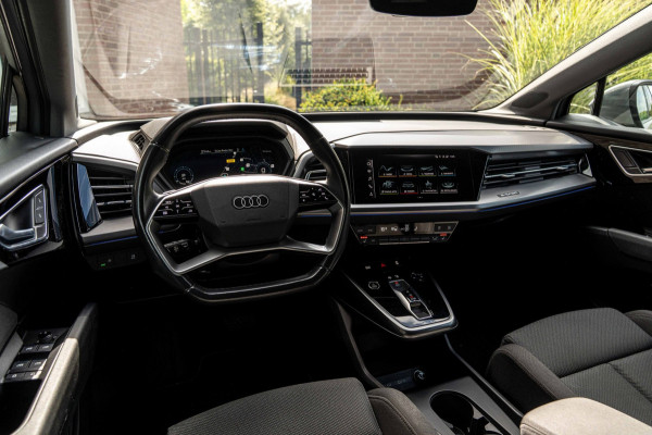 Audi Q4 Sportback e-tron 35 Advanced edition 55 kWh Sportstoelen Elek.Klep Stoelverwarming Ambiance Camera 19''