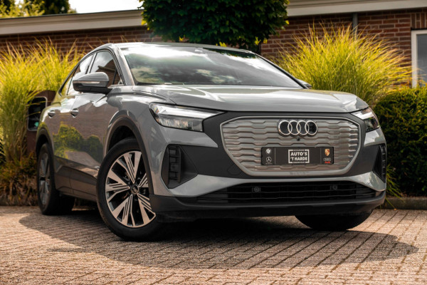 Audi Q4 Sportback e-tron 35 Advanced edition 55 kWh Sportstoelen Elek.Klep Stoelverwarming Ambiance Camera 19''