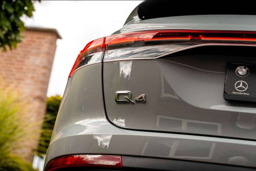 Audi Q4 Sportback e-tron 35 Advanced edition 55 kWh Sportstoelen Elek.Klep Stoelverwarming Ambiance Camera 19''