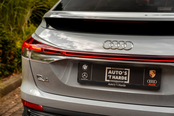 Audi Q4 Sportback e-tron 35 Advanced edition 55 kWh Sportstoelen Elek.Klep Stoelverwarming Ambiance Camera 19''