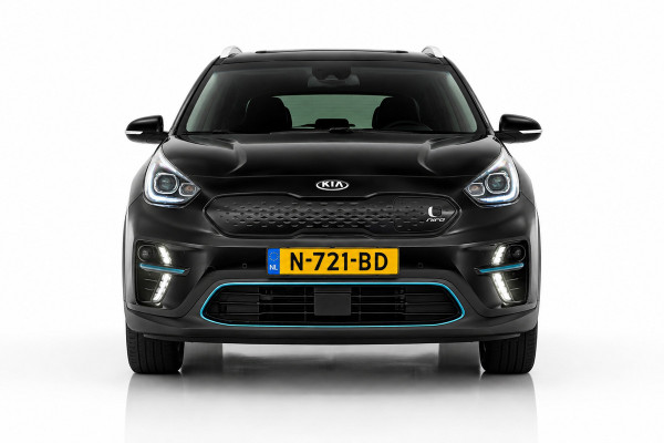 Kia e-Niro DynamicPlusLine 64 kWh SOH 100% | STOELVERWARMING | SCHUIFDAK | CAMERA | NAP | STUURVERWARMING