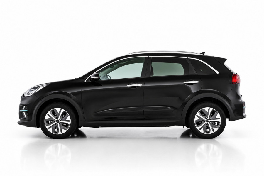 Kia e-Niro DynamicPlusLine 64 kWh SOH 100% | STOELVERWARMING | SCHUIFDAK | CAMERA | NAP | STUURVERWARMING
