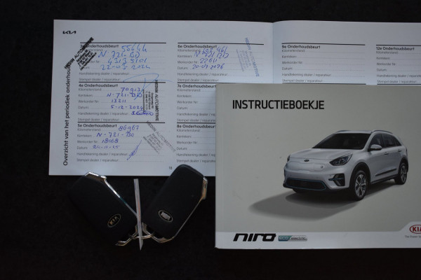 Kia e-Niro DynamicPlusLine 64 kWh SOH 100% | STOELVERWARMING | SCHUIFDAK | CAMERA | NAP | STUURVERWARMING