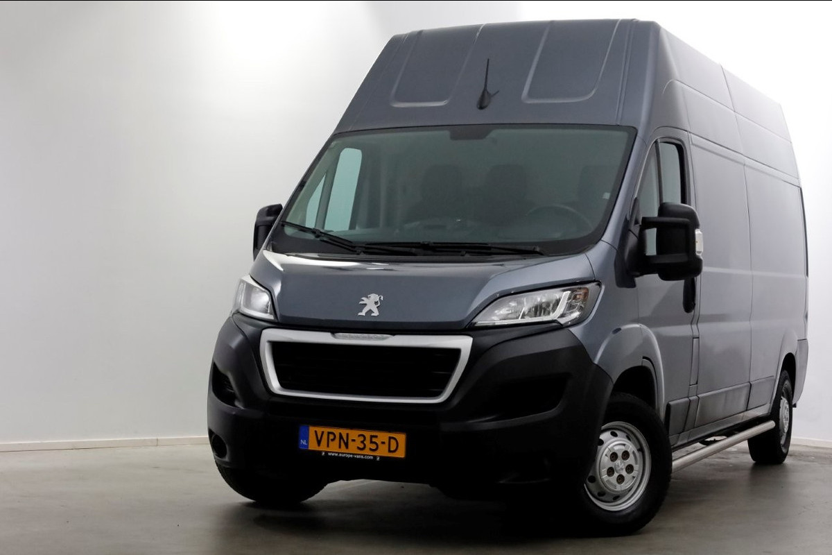 Peugeot Boxer 335 2.2 BlueHDi 140pk L3H3 Premium Airco/Camera 04-2022