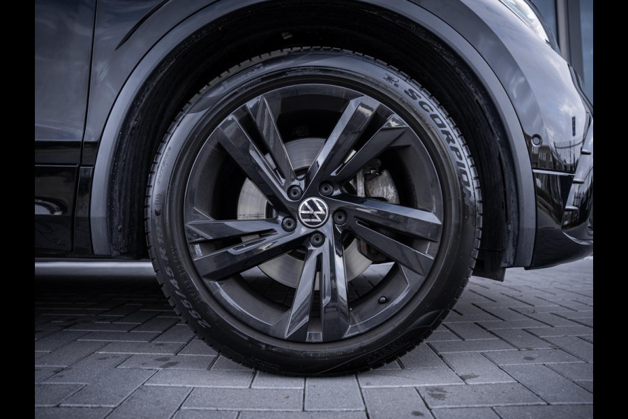 Volkswagen Tiguan 1.4 TSI eHybrid R-Line Business+ - Pano l Trekh. l IQ-Light l 360cam