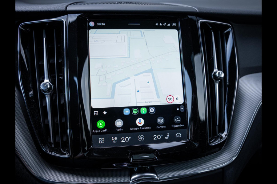 Volvo XC60 2.0 T6 Plug-in hybrid AWD Plus Bright - Pano l Trekh l H/Kardon l Memory
