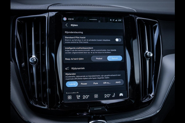 Volvo XC60 2.0 T6 Plug-in hybrid AWD Plus Bright - Pano l Trekh l H/Kardon l Memory