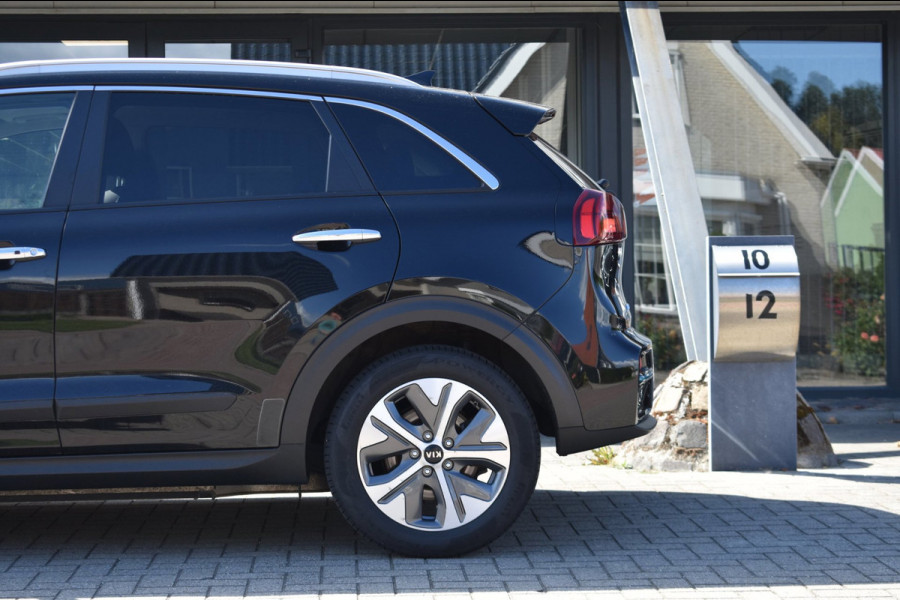 Kia e-Niro DynamicPlusLine 64 kWh SOH 100% | STOELVERWARMING | SCHUIFDAK | CAMERA | NAP | STUURVERWARMING