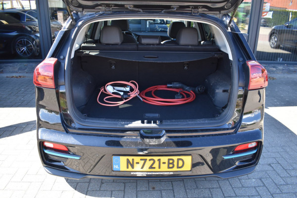 Kia e-Niro DynamicPlusLine 64 kWh SOH 100% | STOELVERWARMING | SCHUIFDAK | CAMERA | NAP | STUURVERWARMING