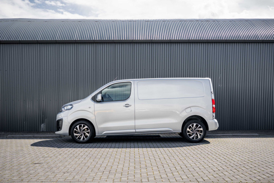 Citroën Jumpy 2.0 BlueHDi 120PK | Nieuwstaat | 3-Zits | Camera | Carplay | Cruise | PDC | Airco