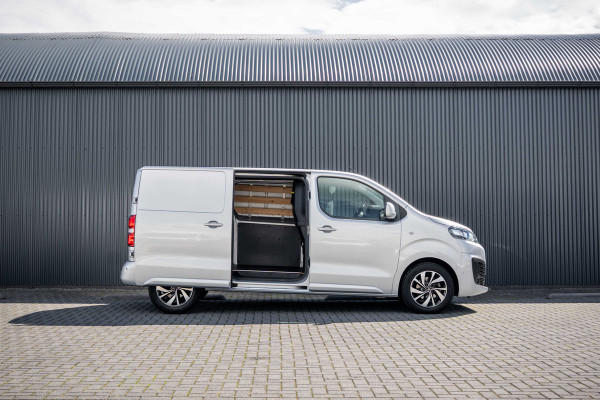Citroën Jumpy 2.0 BlueHDi 120PK | Nieuwstaat | 3-Zits | Camera | Carplay | Cruise | PDC | Airco