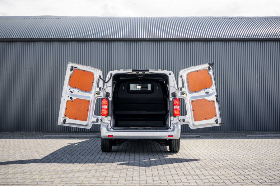 Citroën Jumpy 2.0 BlueHDi 120PK | Nieuwstaat | 3-Zits | Camera | Carplay | Cruise | PDC | Airco