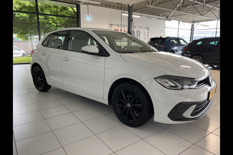 Volkswagen Polo 1.0 TSI Life automaat 5 Drs Carplay /Stoelverwarming / Navigatie / Cruise controle