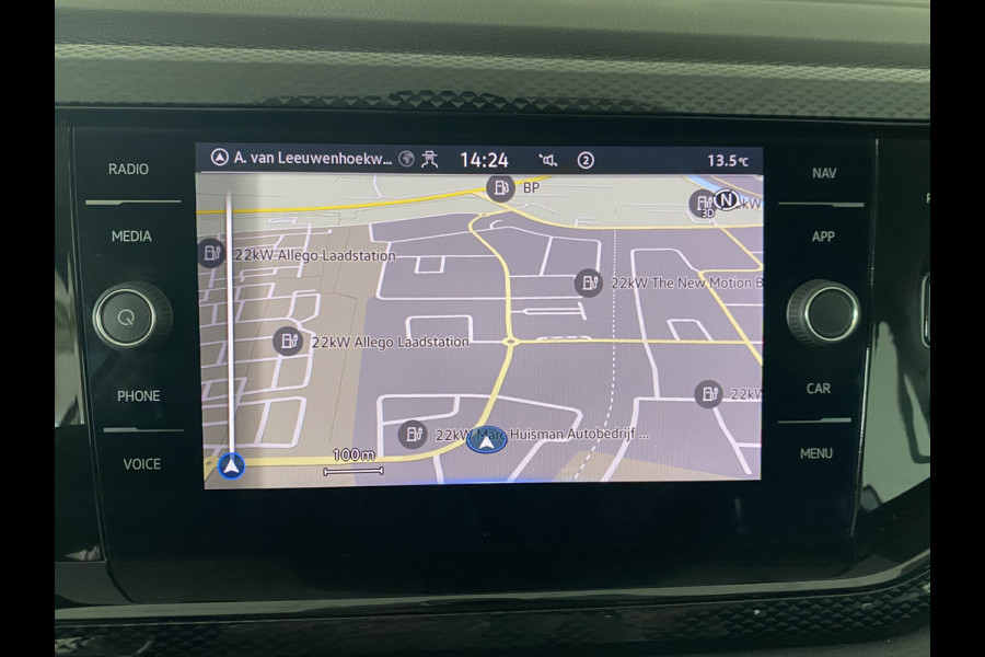 Volkswagen Polo 1.0 TSI Life automaat 5 Drs Carplay /Stoelverwarming / Navigatie / Cruise controle