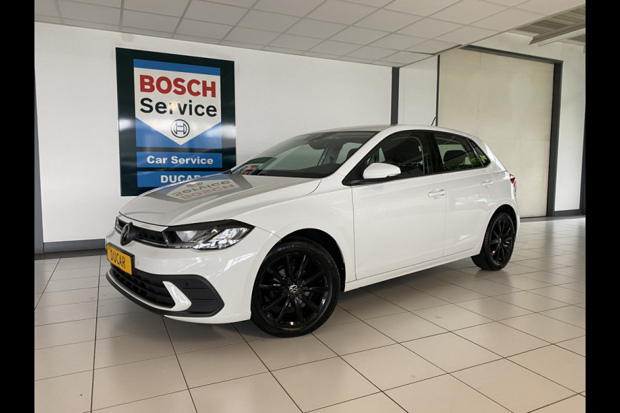 Volkswagen Polo 1.0 TSI Life automaat 5 Drs Carplay /Stoelverwarming / Navigatie / Cruise controle